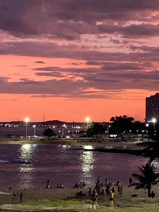 Apartamento Pe Na Areia E Aguas Tranquilas No Centro De Guarapari Kültér fotó