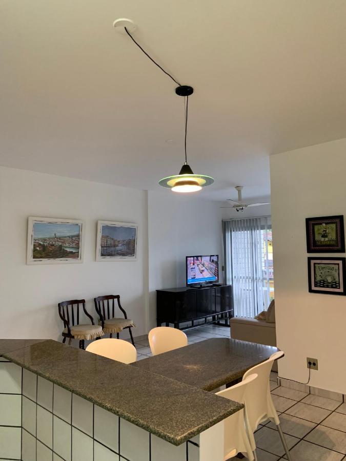 Apartamento Pe Na Areia E Aguas Tranquilas No Centro De Guarapari Kültér fotó